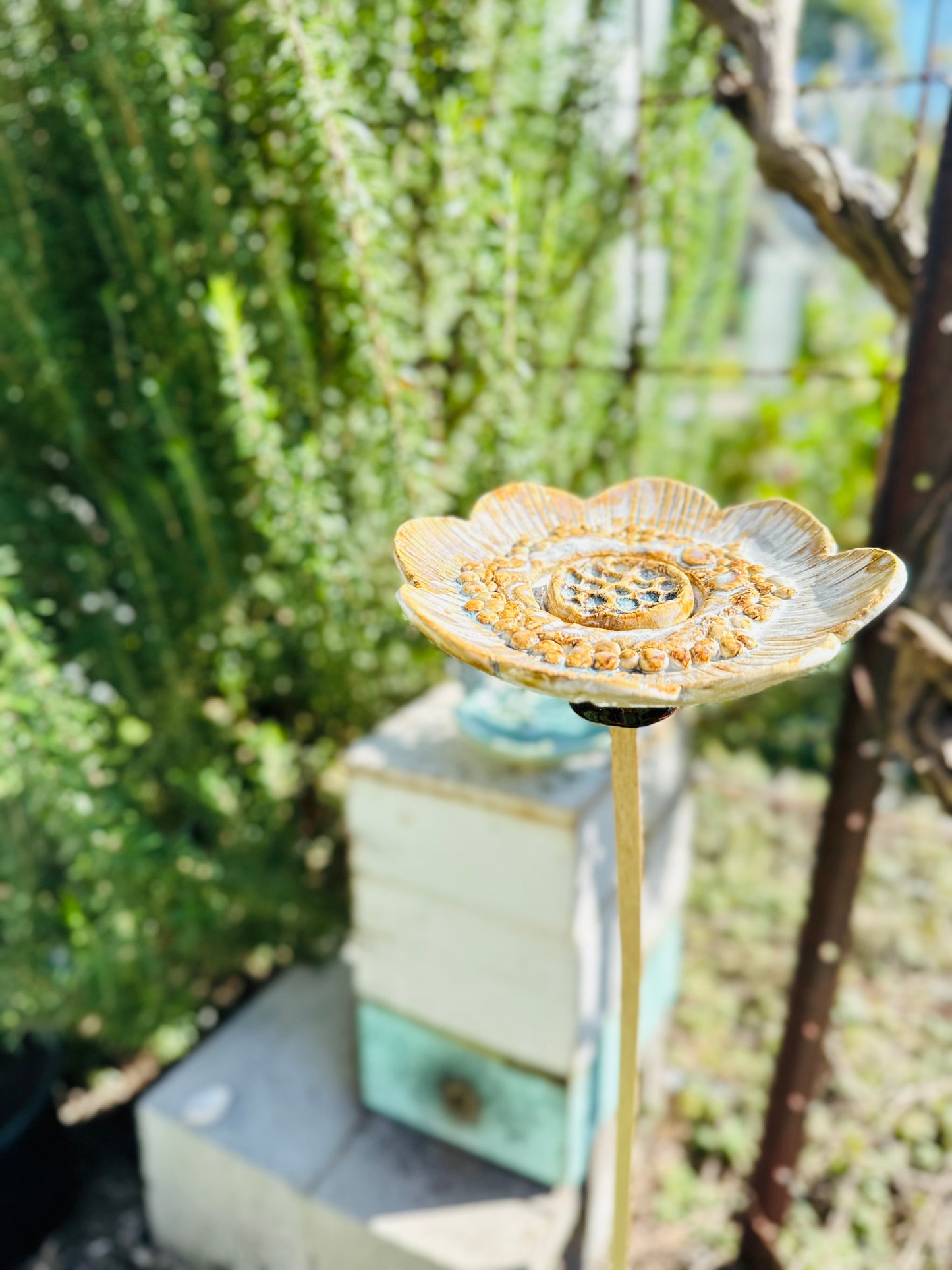 Tuesday 25th Nov 10am-12noon- Hand built bowls Pottery Workshop.