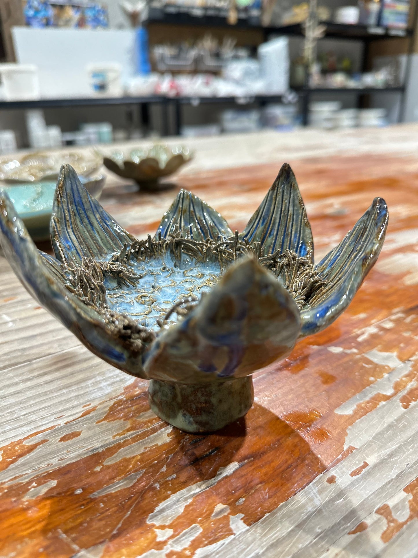 Tuesday 25th Nov 10am-12noon- Hand built bowls Pottery Workshop.