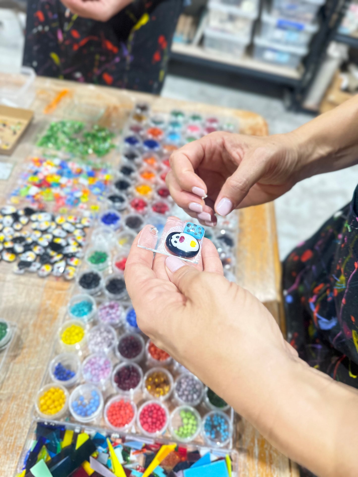 Sat 29th Nov 10am-12noon - HOT GLASS ART! Festive Fused Glass Christmas Decorations Workshop