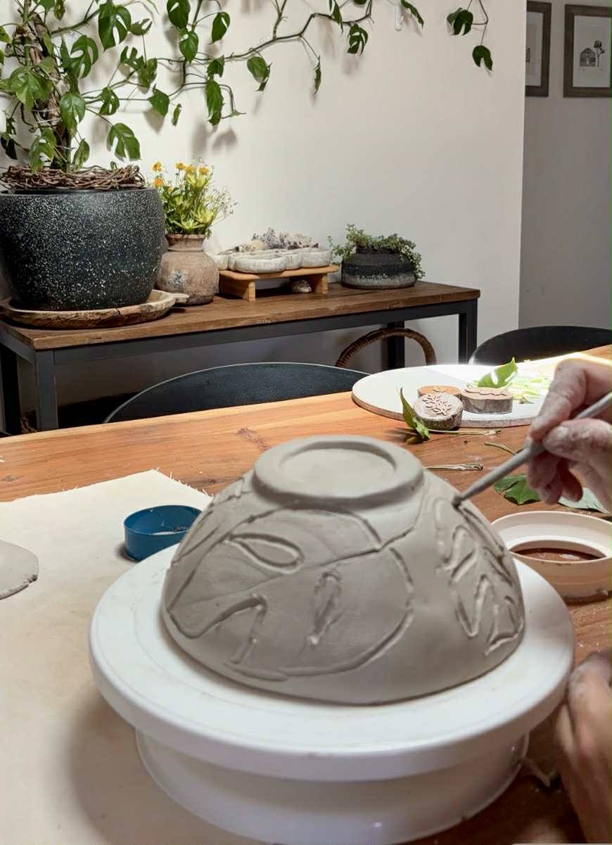 Tuesday 25th Nov 10am-12noon- Hand built bowls Pottery Workshop.