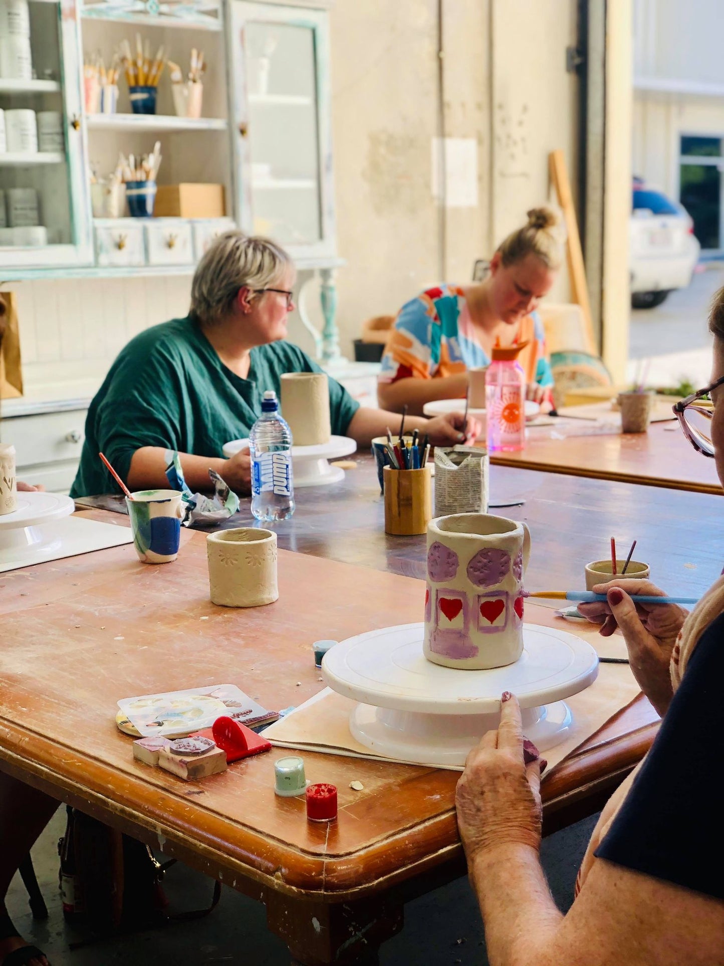 Ten Week Term. Starting Mon 5th Oct. Hand building and Wheel Throwing with Bec English