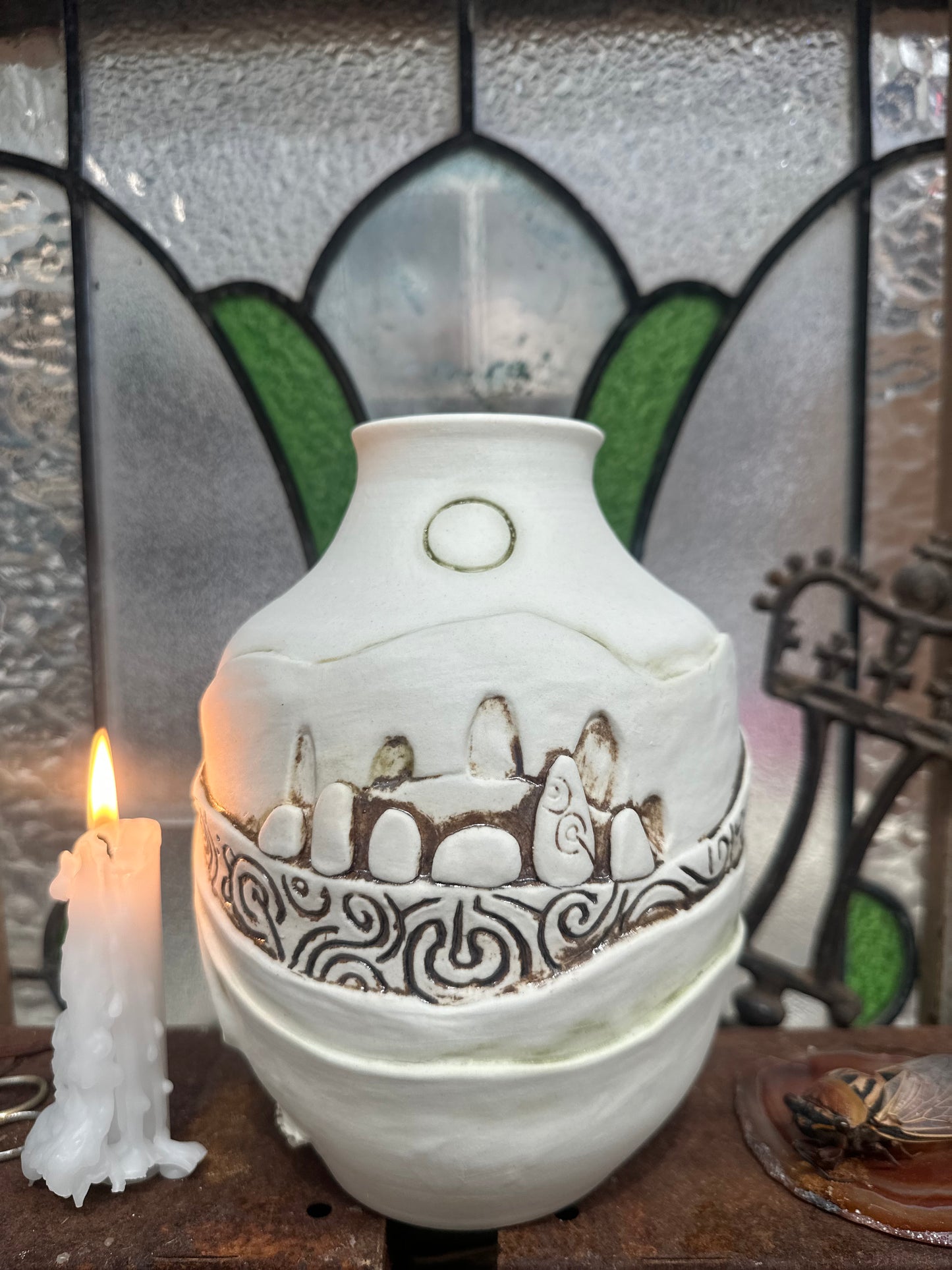 🌕 Wild Woman of the Stone Circle - Porcelain Vase