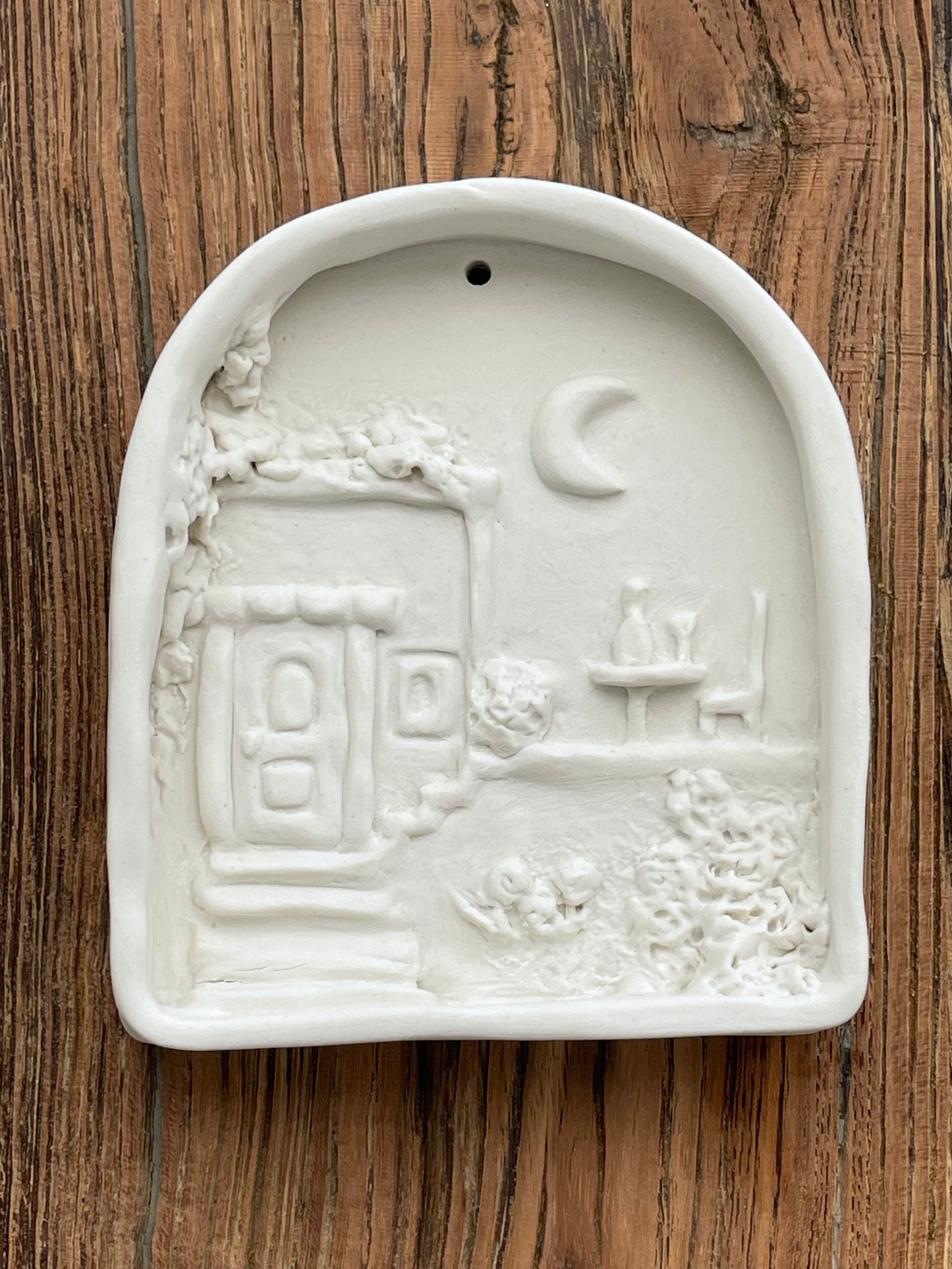 Sat 16th Aug 10am - 12 noon - “Dream Worlds in Porcelain Clay” – Sculpt Your Own Picture Box with Sandra Noa