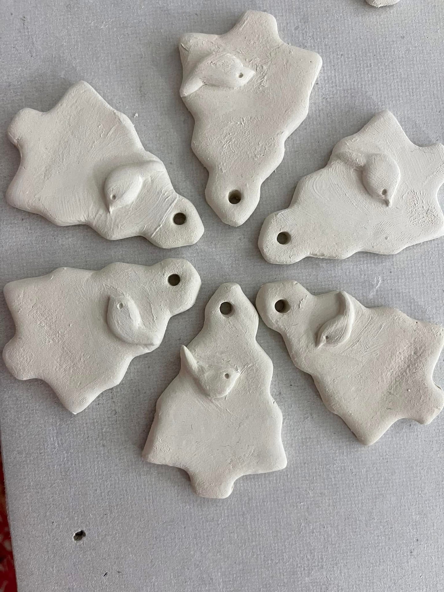 Sun 12th Oct 1-3pm - Xmas Decorations in Porcelain