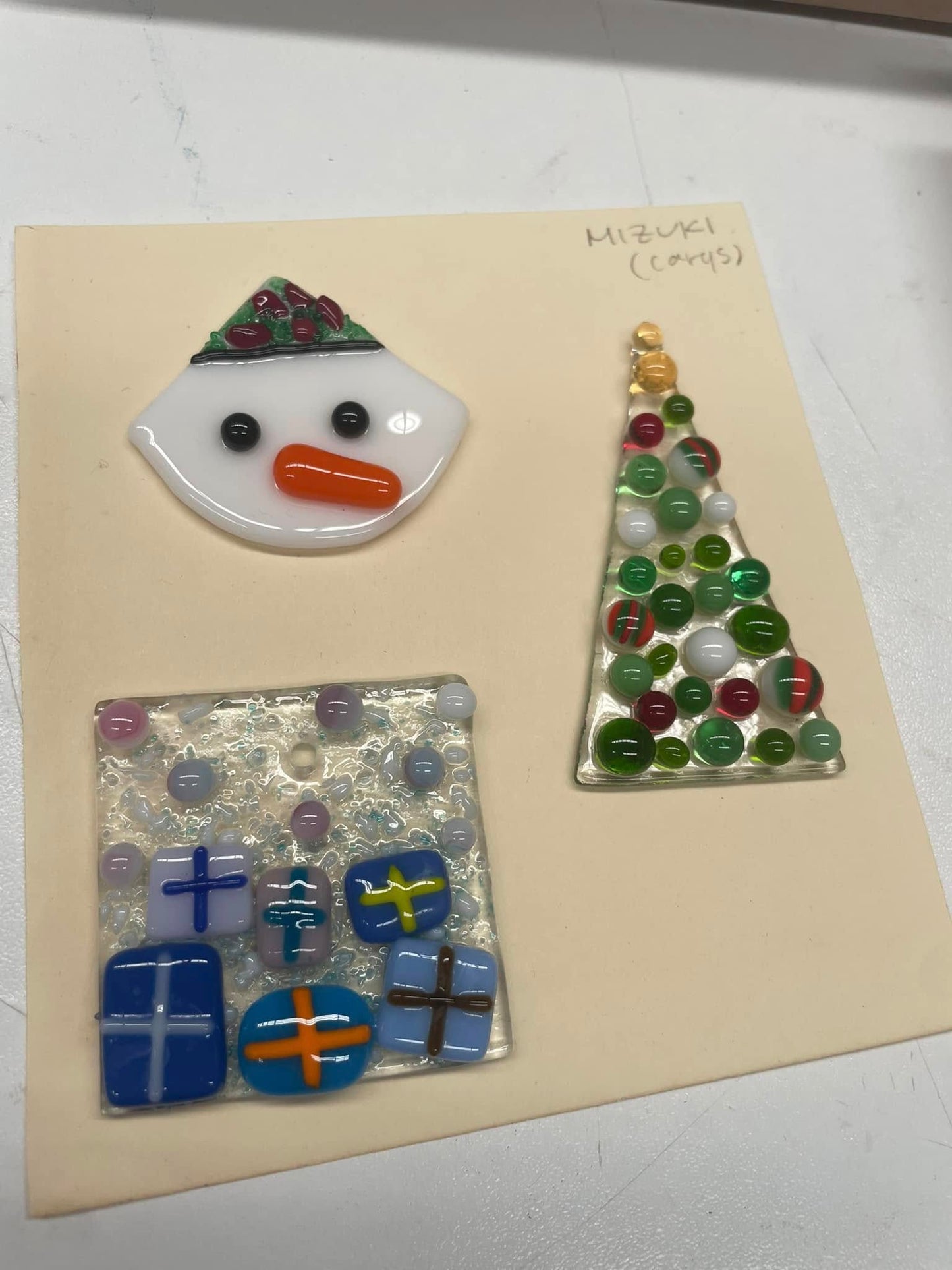Sat 29th Nov 1-3pm - HOT GLASS ART! Festive Fused Glass Christmas Decorations Workshop