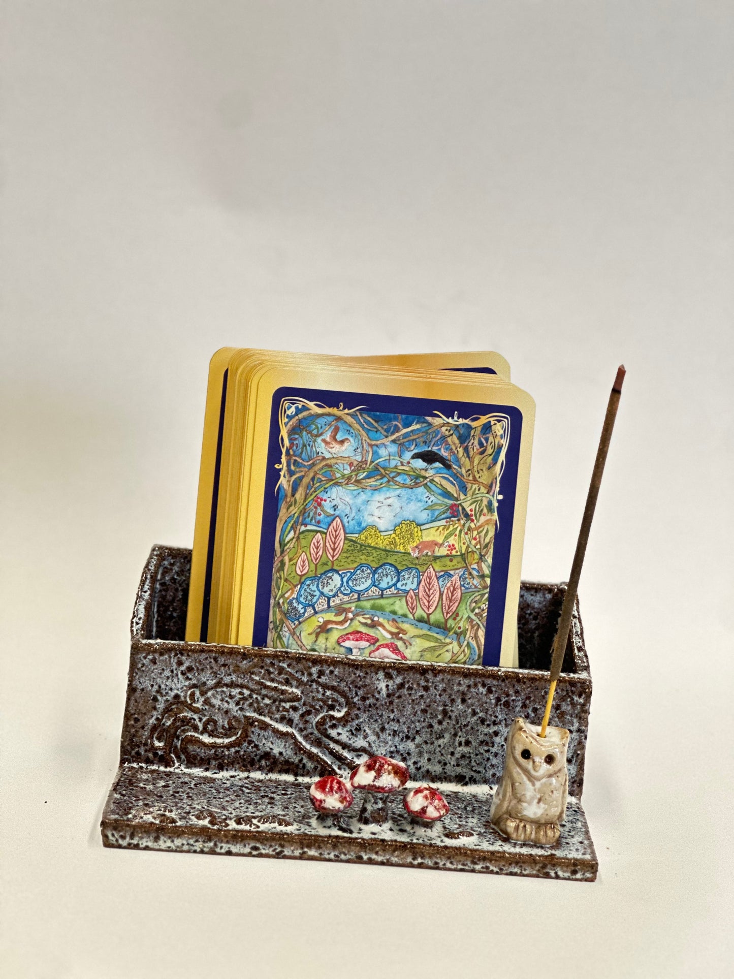 Hare and Owl Pottery Oracle / Tarot Deck holder