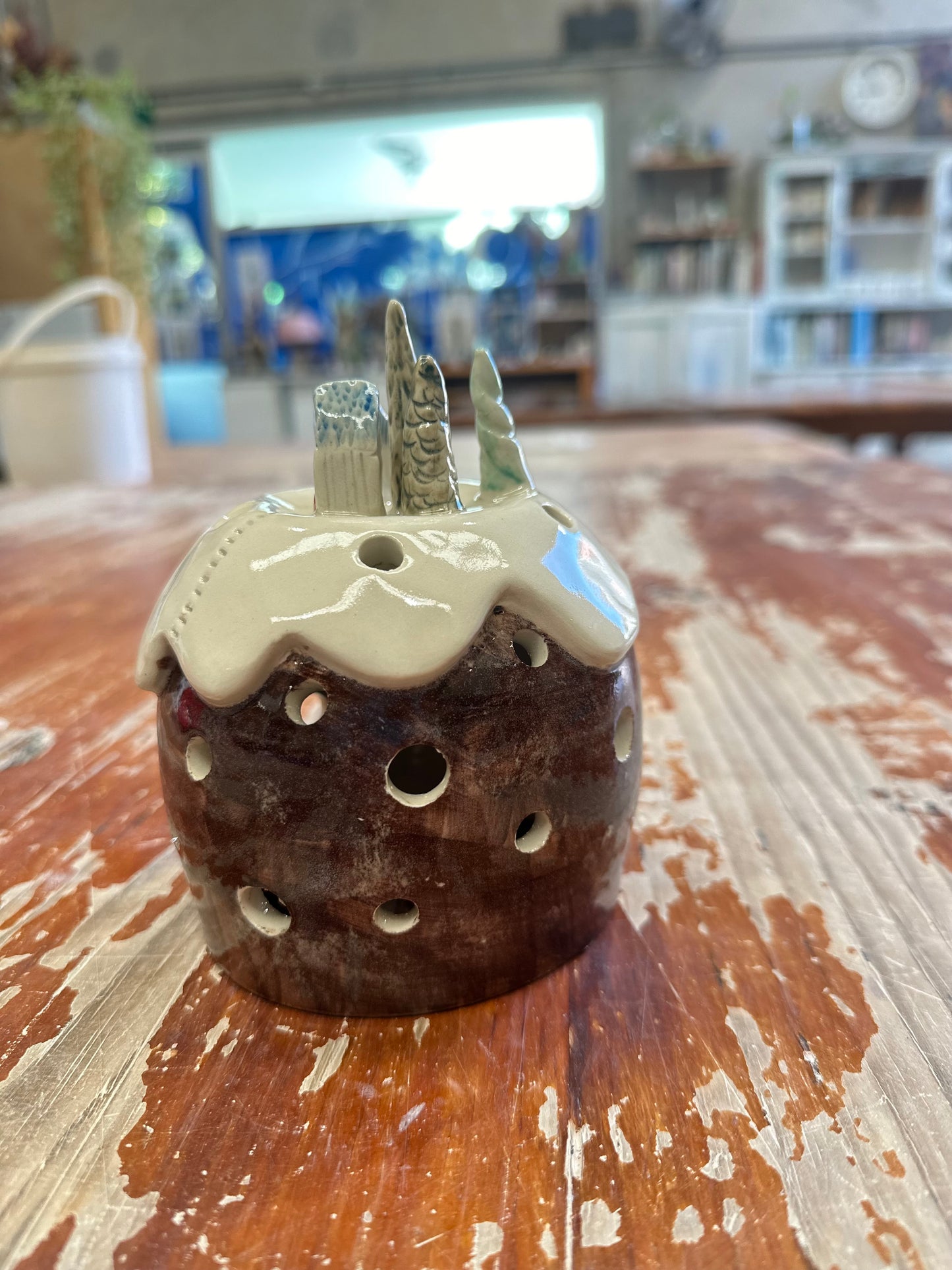 Christmas Pottery Workshop! Create your own Xmas Pudding tea light. Sunday 17th November 1-3pm