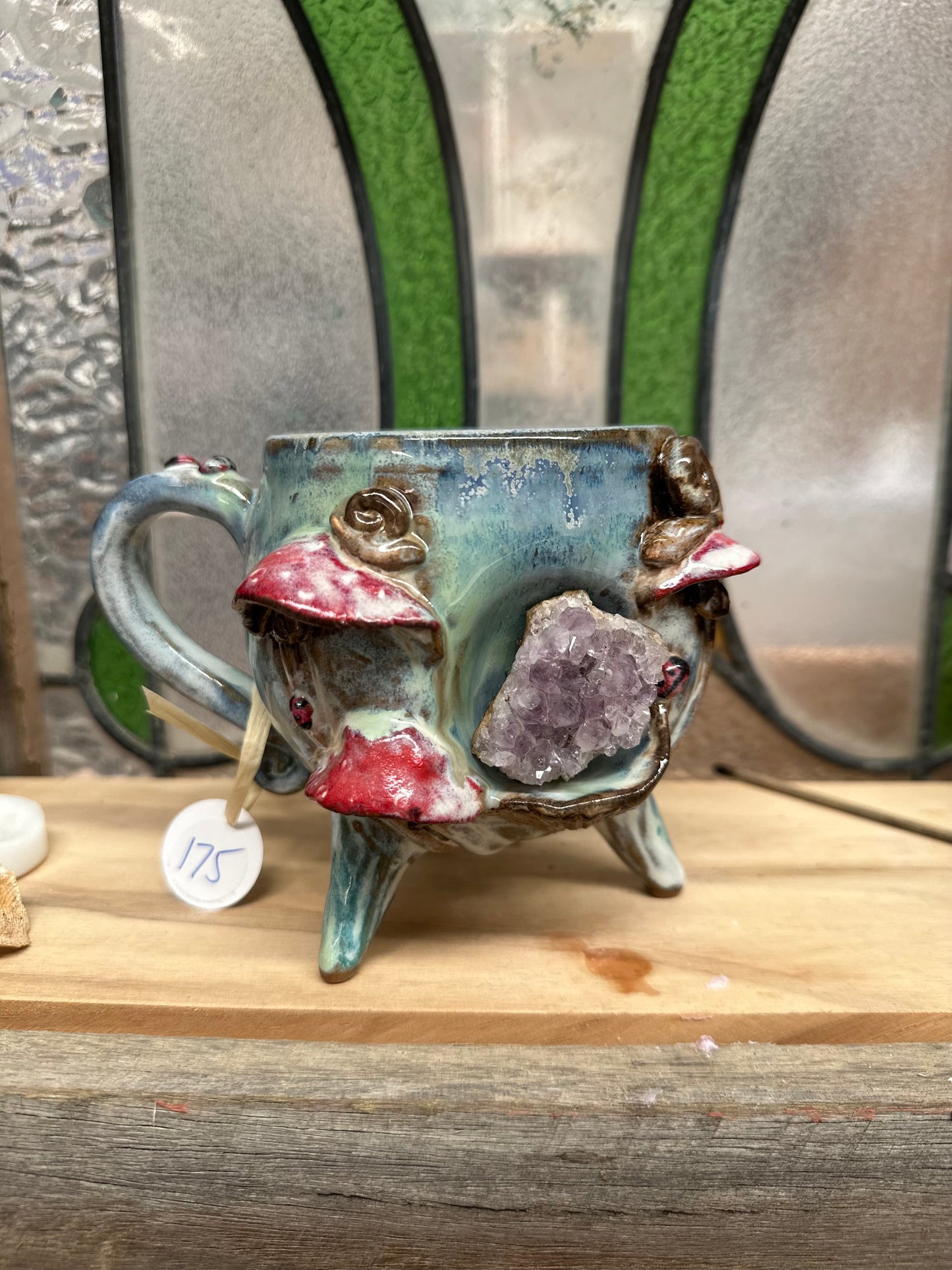 Cauldron Crystal Cup – Amethyst Cluster