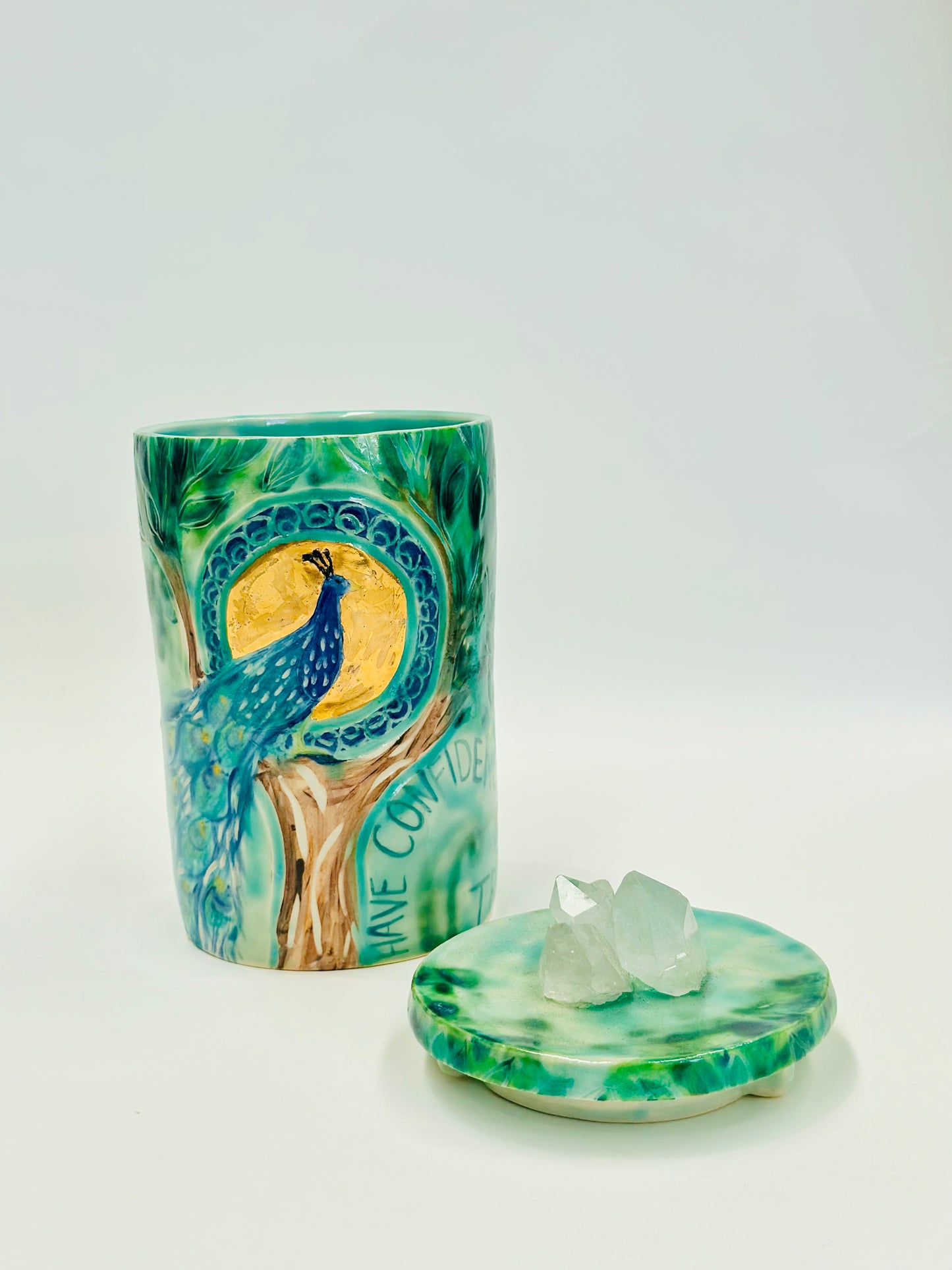 Peacock Vase with quartz
