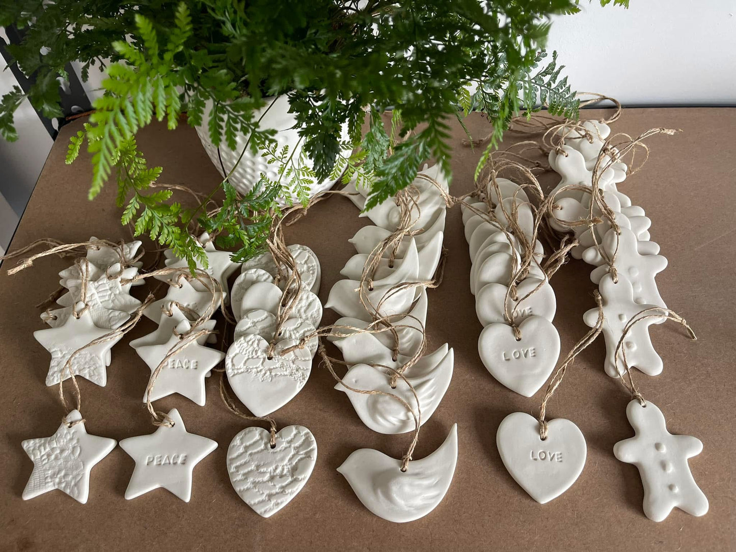 Sun 12th Oct 1-3pm - Xmas Decorations in Porcelain