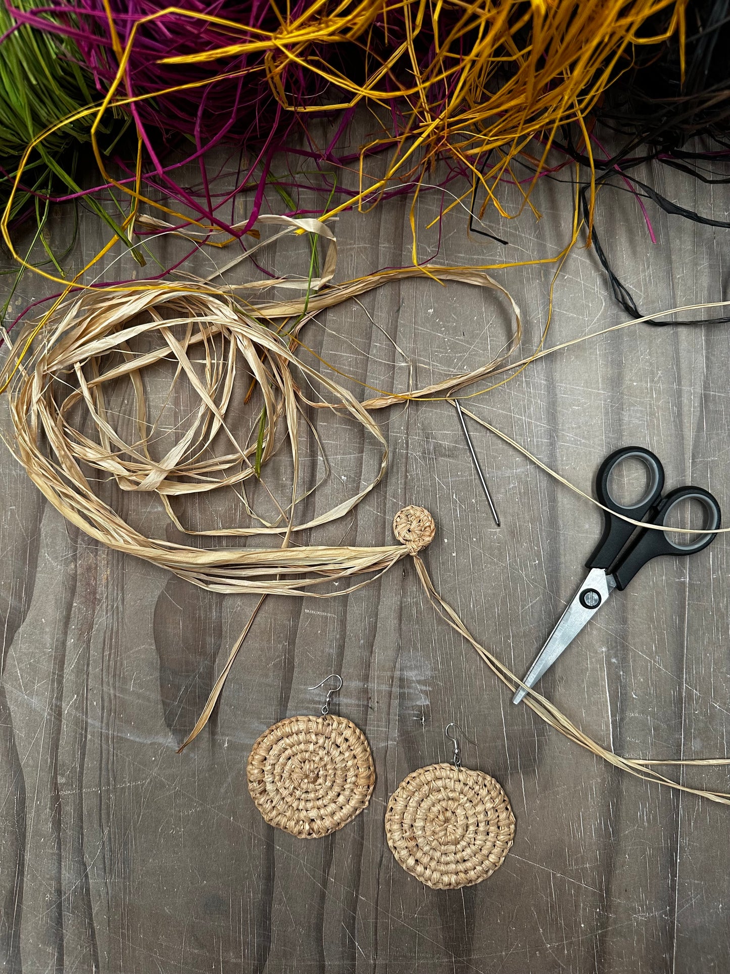 Sun 7th Dec 10am -12noon Raffia Earring Weaving Workshop with Maryann Talia Pau