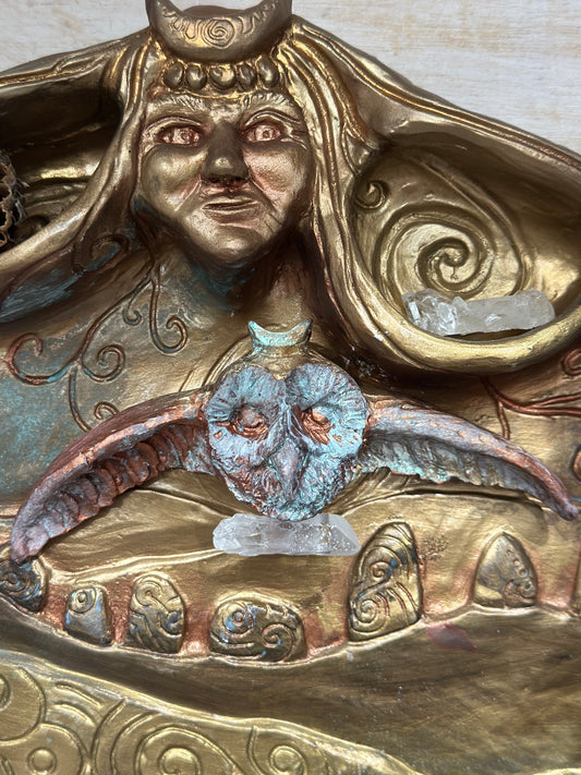 🦉 Flying Owl and Quartz Talisman