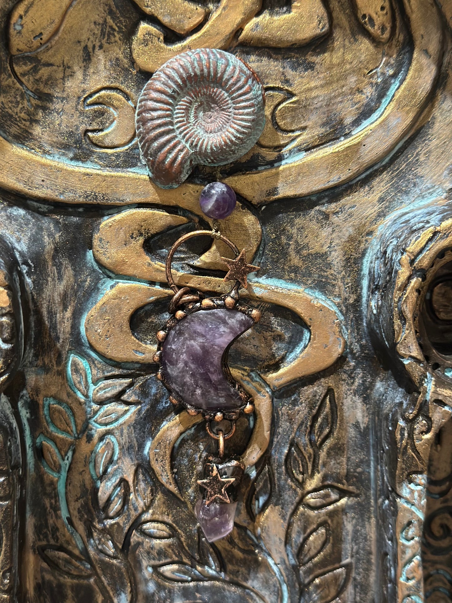 🔮 Crystal Talisman  – Ammonite, Amethyst and Amethyst Moon