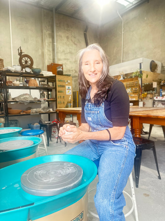 Friday 30th May 3-5.30pm - Beginners Pottery Wheel Throwing with Roxanne - 6 Week Course