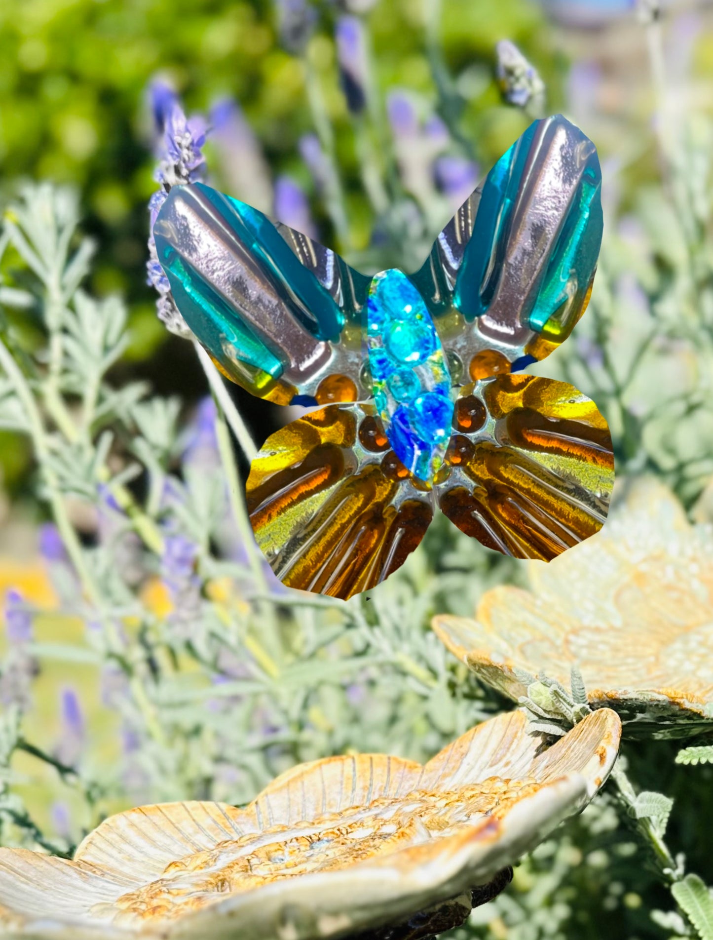 Sun 7th Feb 10am-12pm. Hot Glass Art Birds and Butterflies