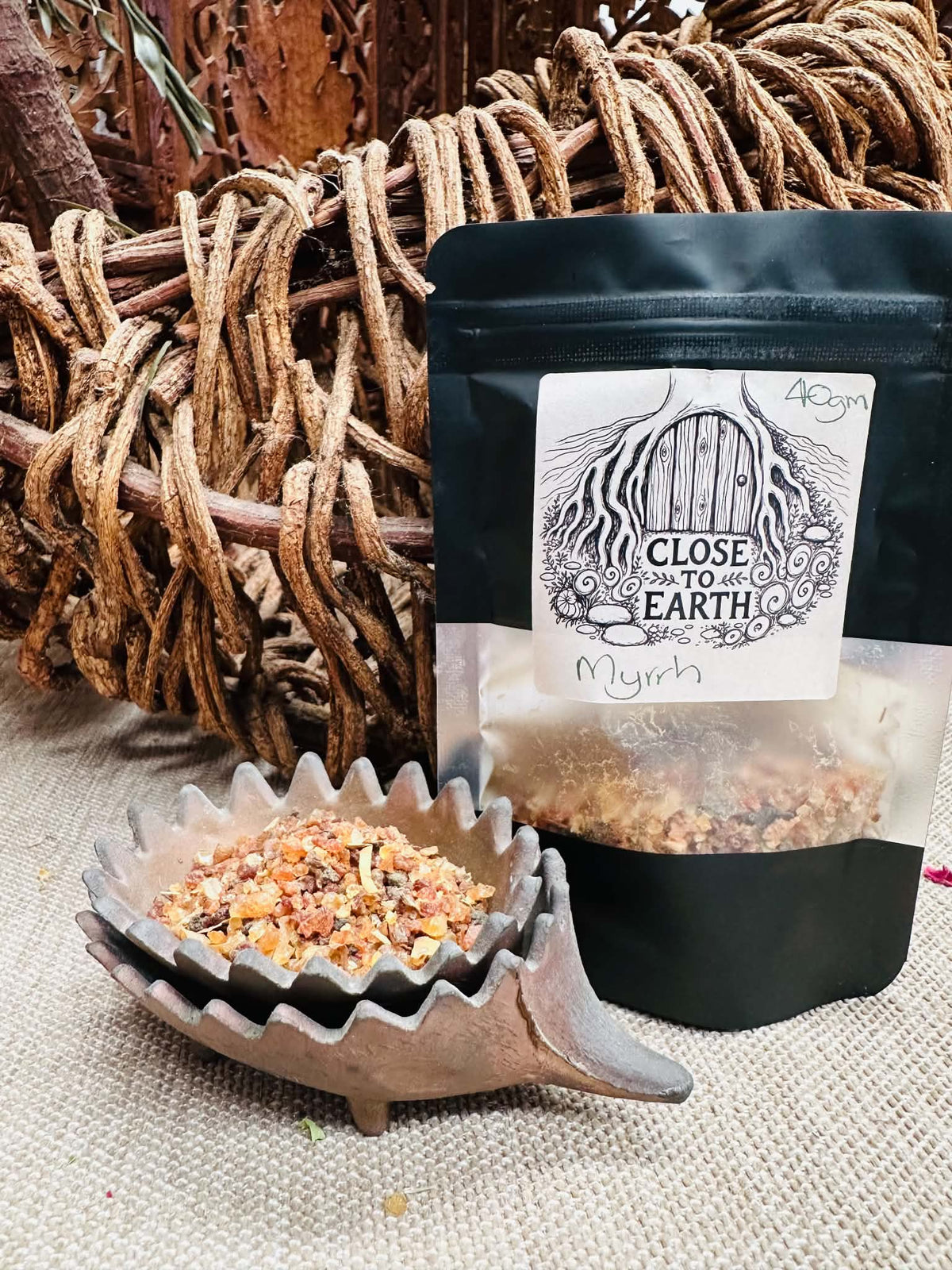 Hearth Keeper Sacred Resin – Myrrh