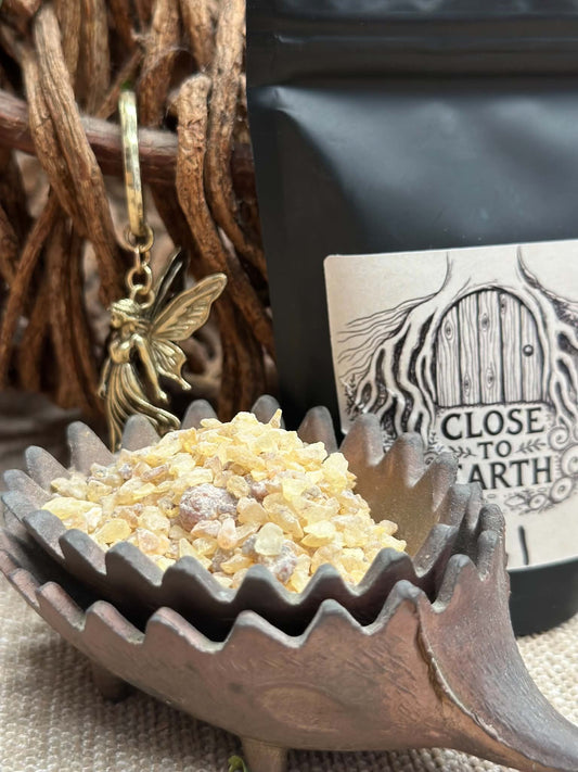 Hearth Keeper Sacred Resin – White Copal Resin